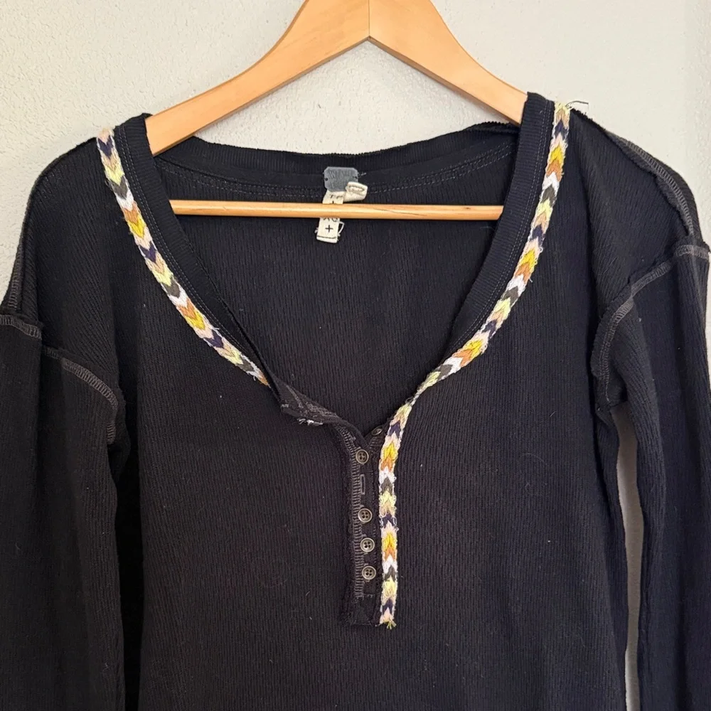 FP Movement by Free People Black Long Sleeve Top with Multicolor Trim - Picture 3 of 4